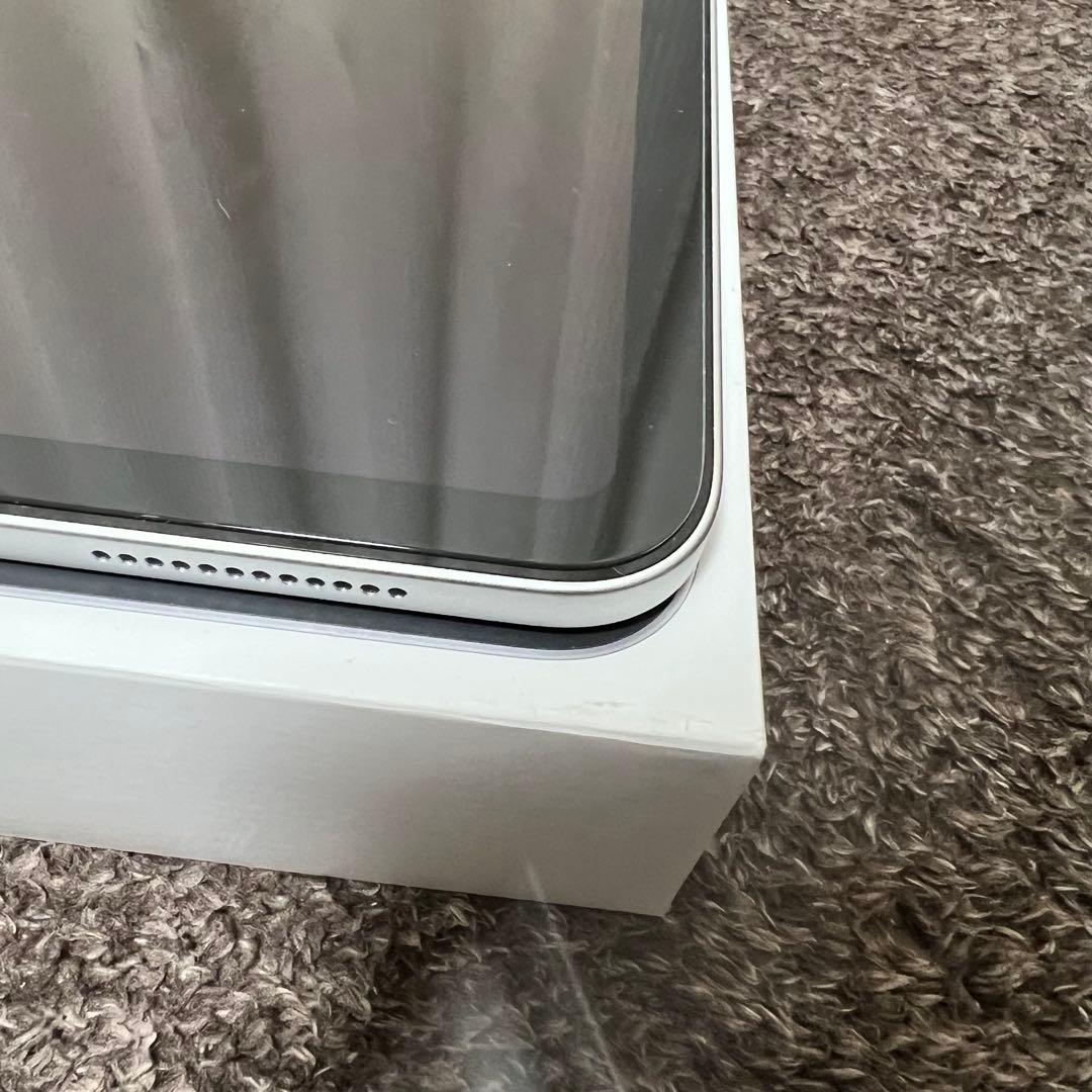 iPad 11世代 A16 128GB シルバー Bluetoothキーボード付