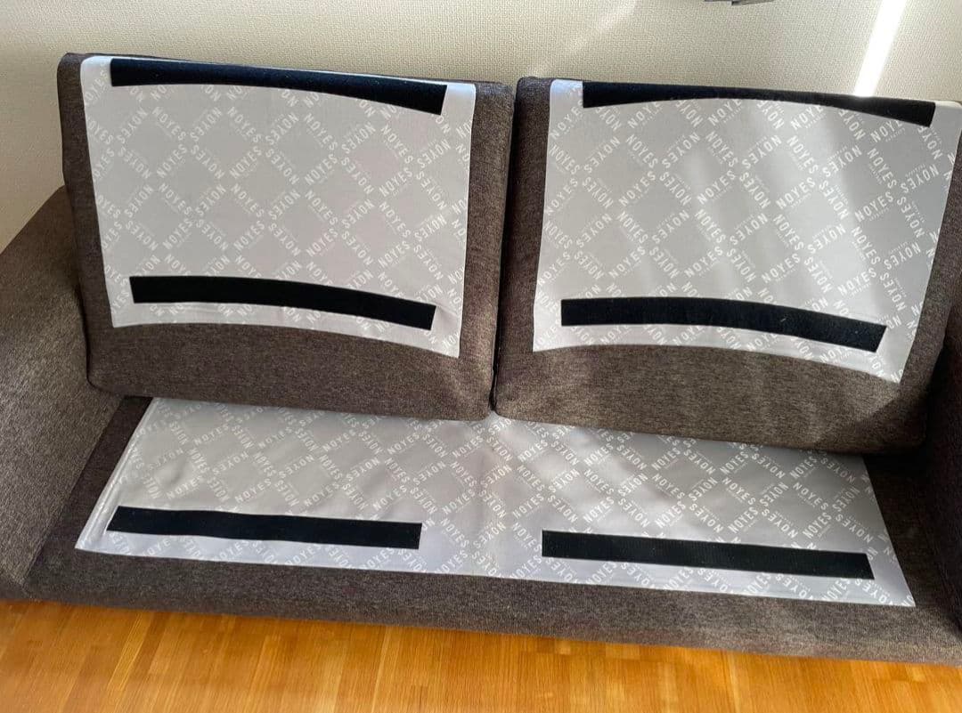 ダ*ト様 NOYES Decibel Light　3人掛け　両ひじソファ