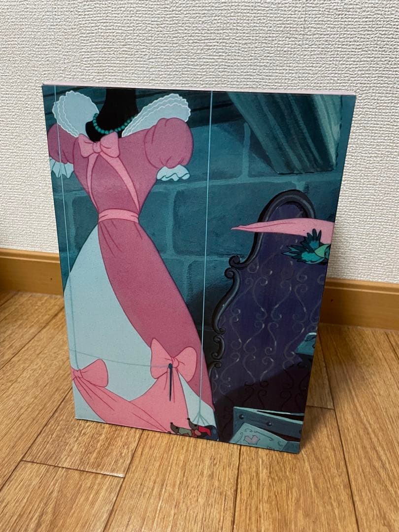 ディズニーストア シンデレラフィギュアドレス 数量限定 75周年デザイン