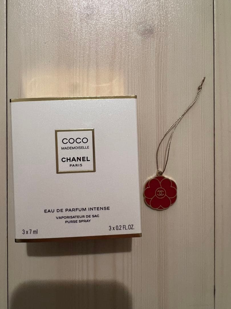 CHANEL ココ マドモアゼルオードゥパルファム アンタンスパース スプレイ