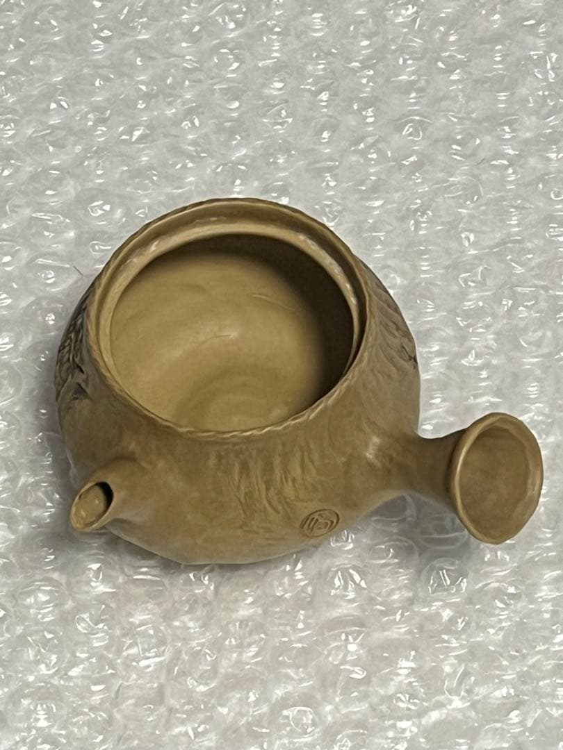 急須　黄泥　笹岡春山　釘彫絵文字急須