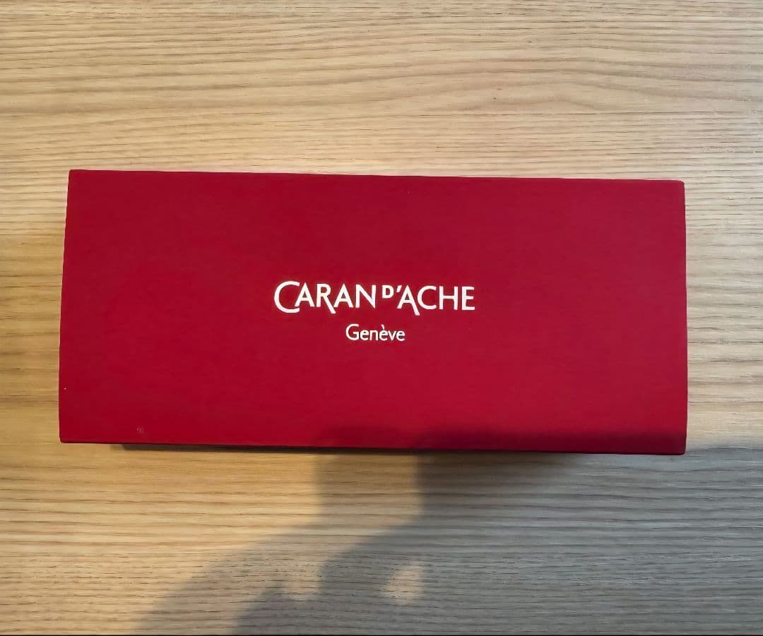 CARAN d'ACHE ボールペン