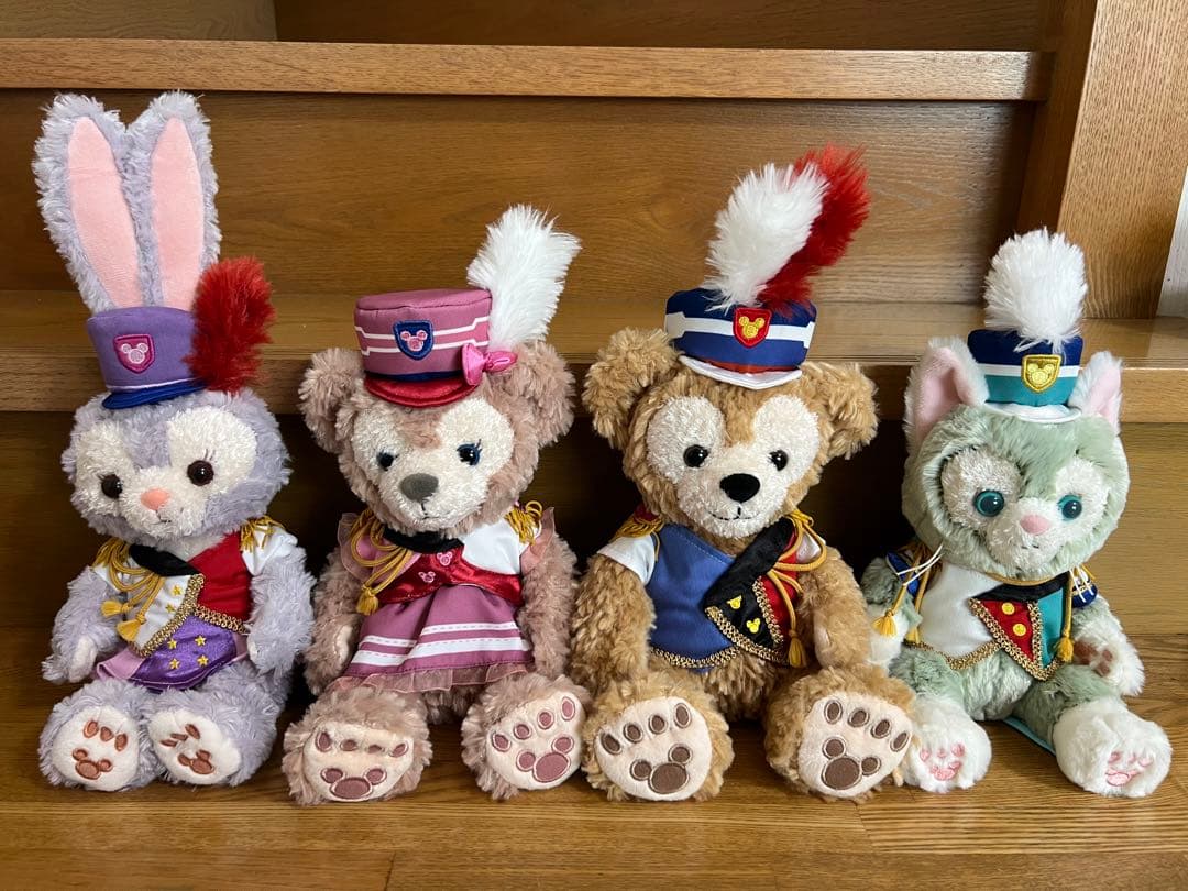 ダッフィー好き必見！！！ダッフィーとフレンズ ぬいぐるみ 4体セット 特別衣装