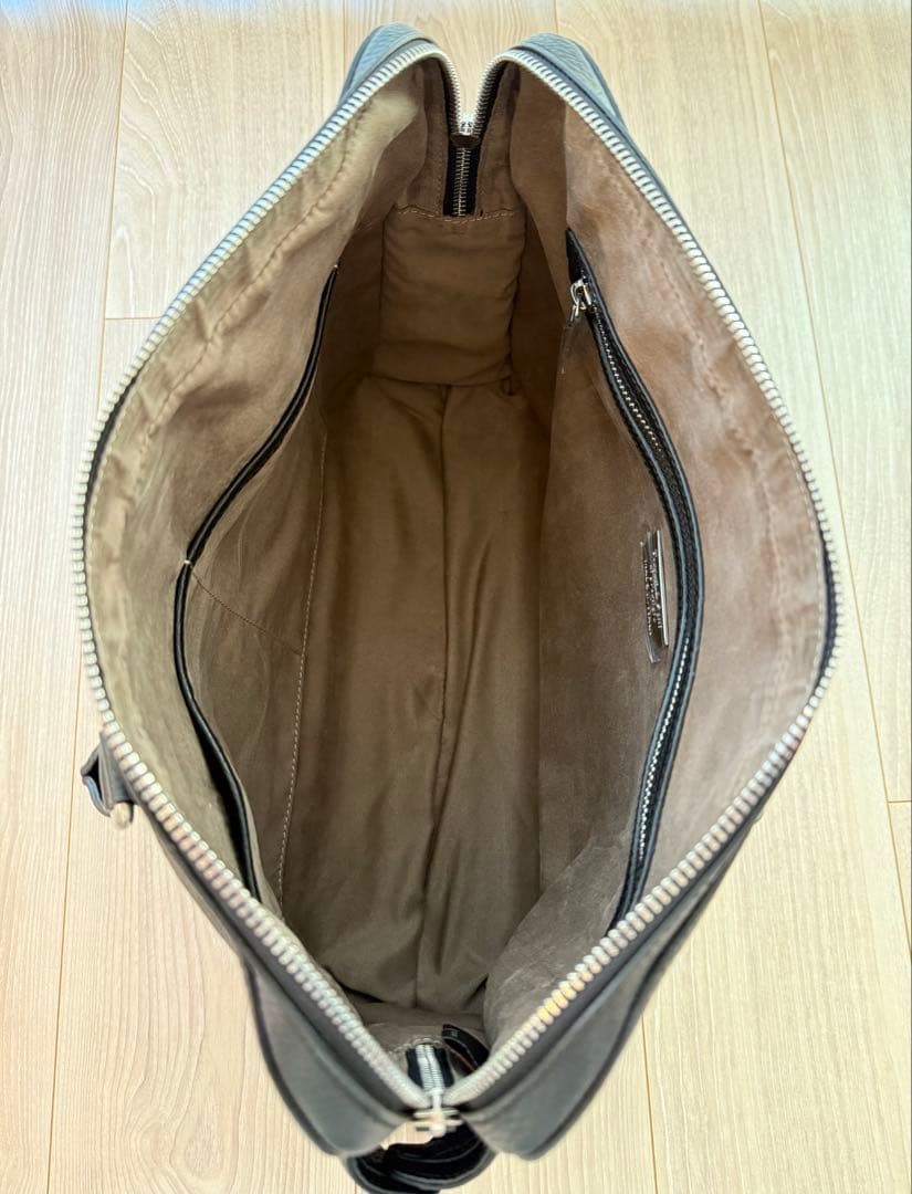 ［新品未使用］Orobiancoオロビアンコ　ビジネスバッグ　ブラックレザー　黒