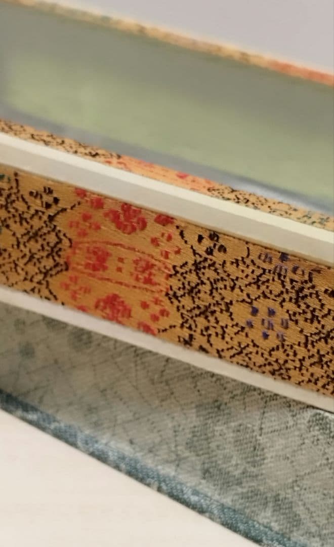 古墨 法龍 胡開文監製 化粧箱2本入り、胡開文は清の時代四大製墨名家の一つです