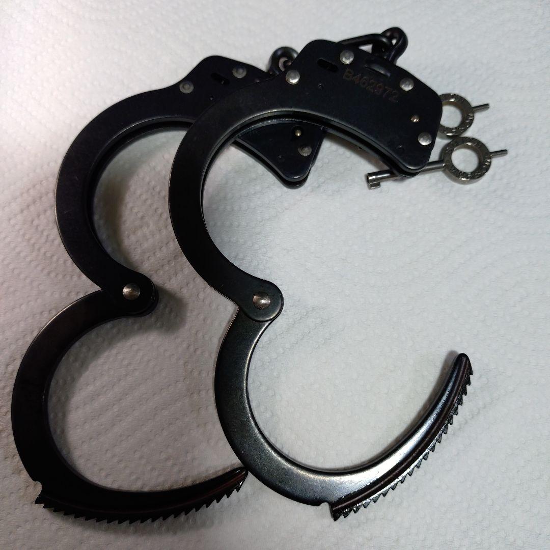 Smith & Wesson M100-1 手錠 鍵付き