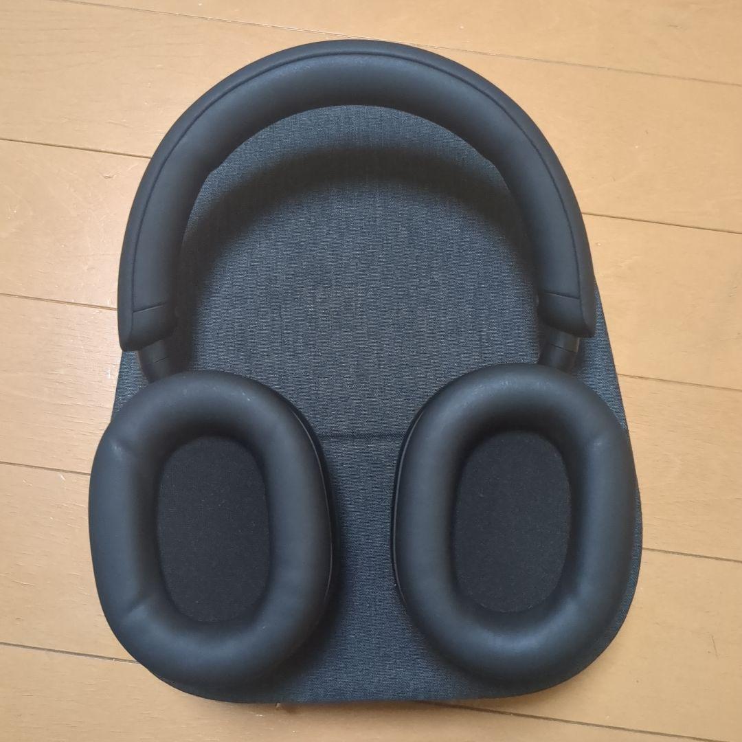 【美品】SONY WH1000XM5 ブラック ワイヤレスヘッドホン