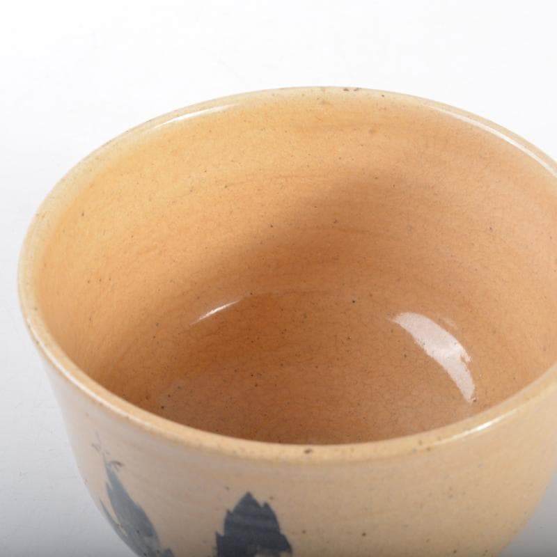 常滑焼　不識庵井上素三作　神杉文　茶碗　共箱　松尾不染斎極め箱　V　4235