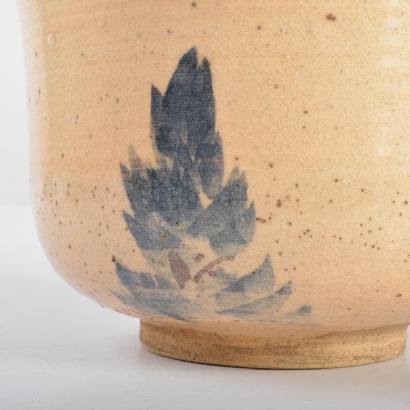 常滑焼　不識庵井上素三作　神杉文　茶碗　共箱　松尾不染斎極め箱　V　4235