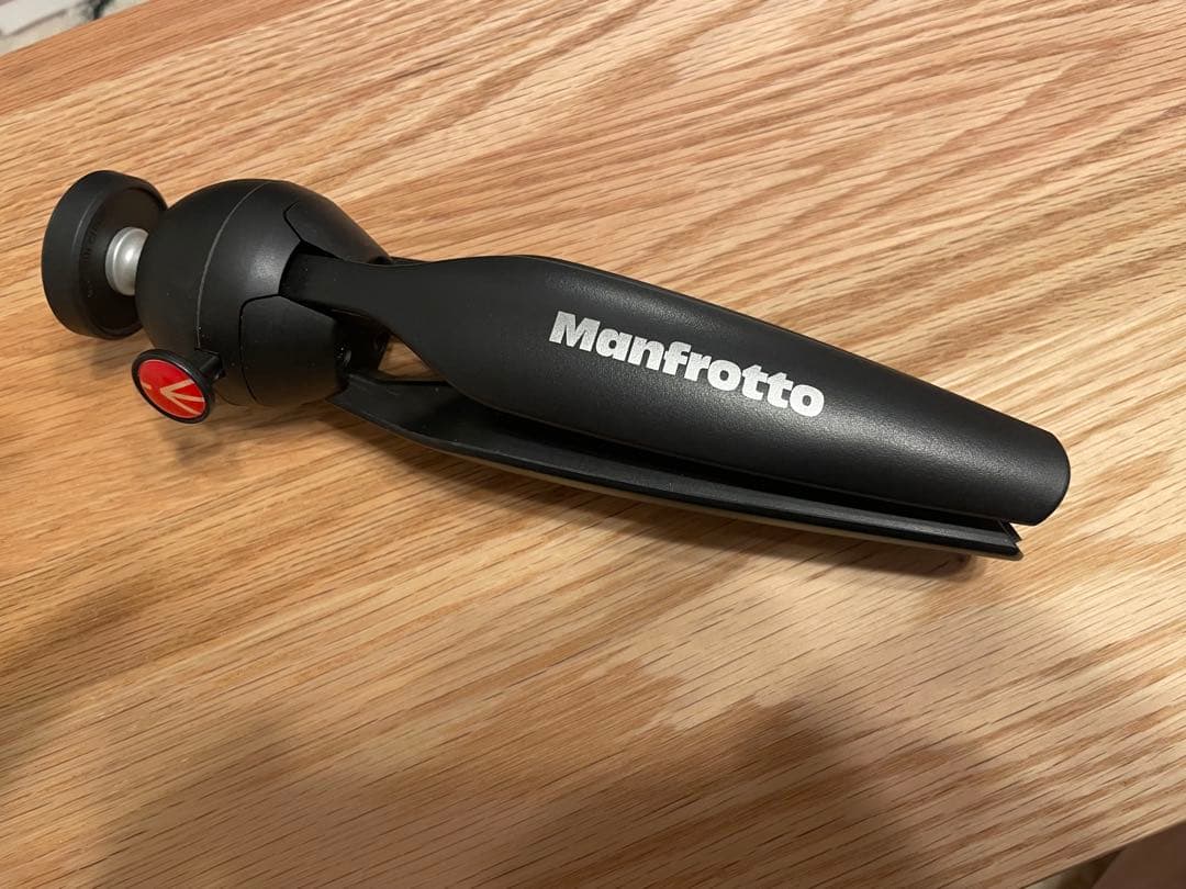 SONY HDR-CX405 HDビデオカメラ　スタンド付き