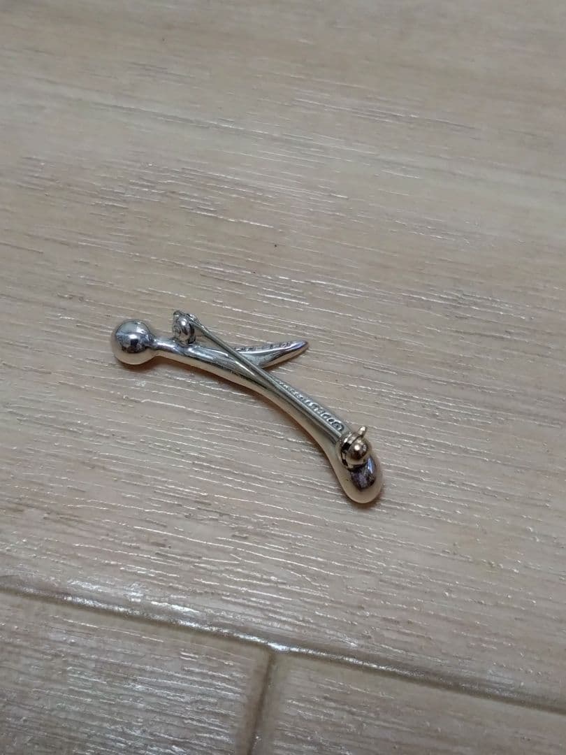 Tiffany＆Co ティファニー イニシャルブローチ アルファベット i