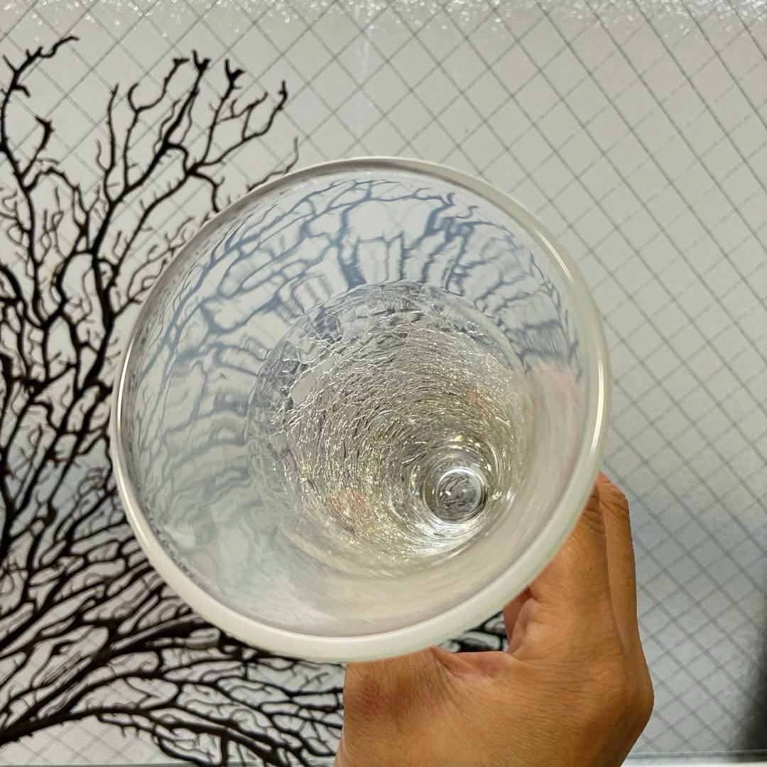 骨董　時代ガラス　希少　氷裂紋　乳白色　反り口　ラッパ型　パフェグラス１客②