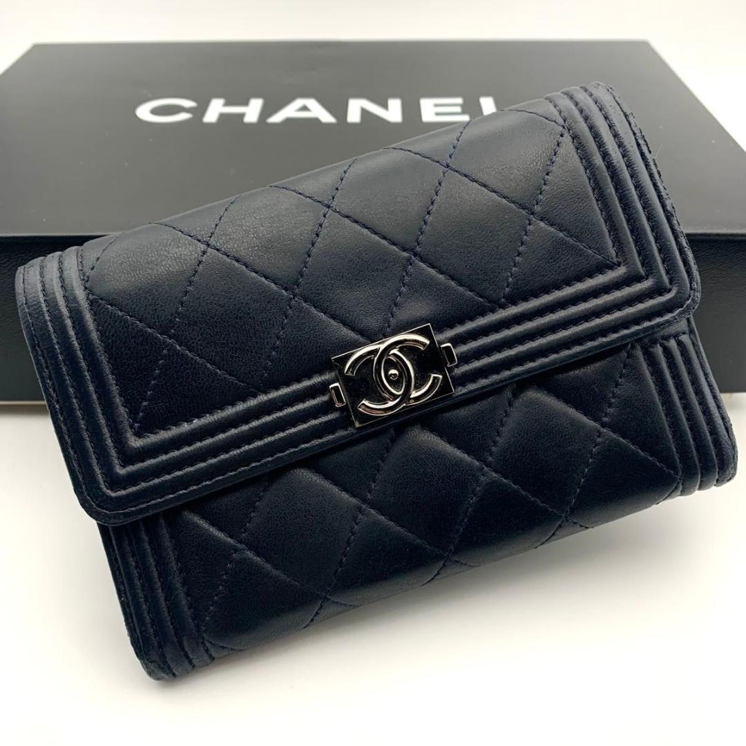鑑定済み シャネル ボーイシャネル 財布 マトラッセ ココマーク レザー ラム