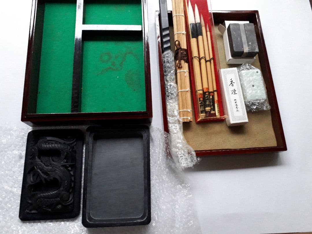 中国製書道箱セット　硯箱　未使用品　昭和レトロ昭和の物です。中国製です。