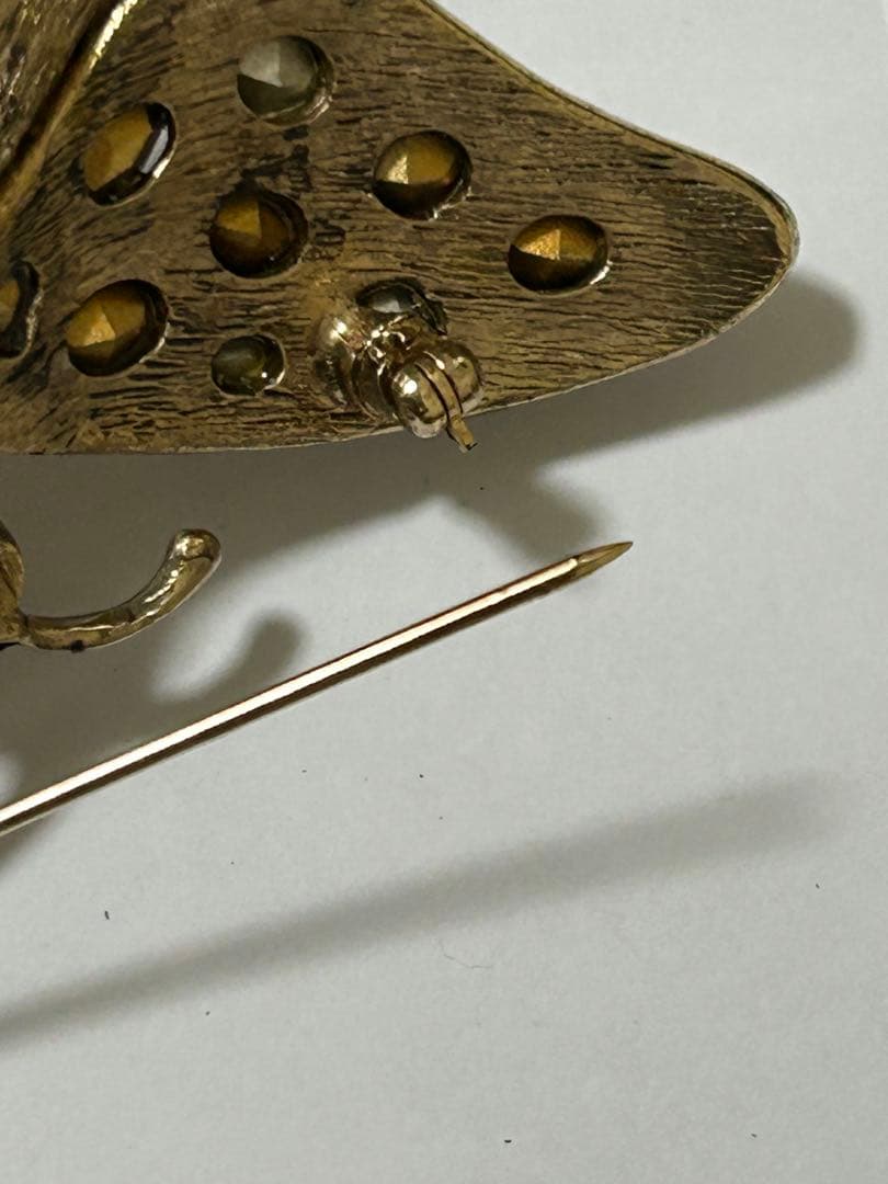 CINER ヴィンテージ　蝶々のブローチ