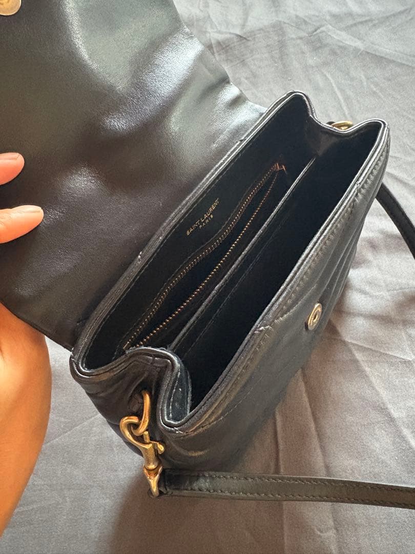 サンローラン ルル ショルダーバッグ