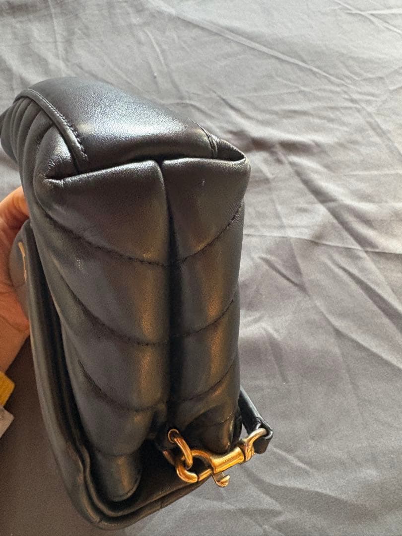 サンローラン ルル ショルダーバッグ