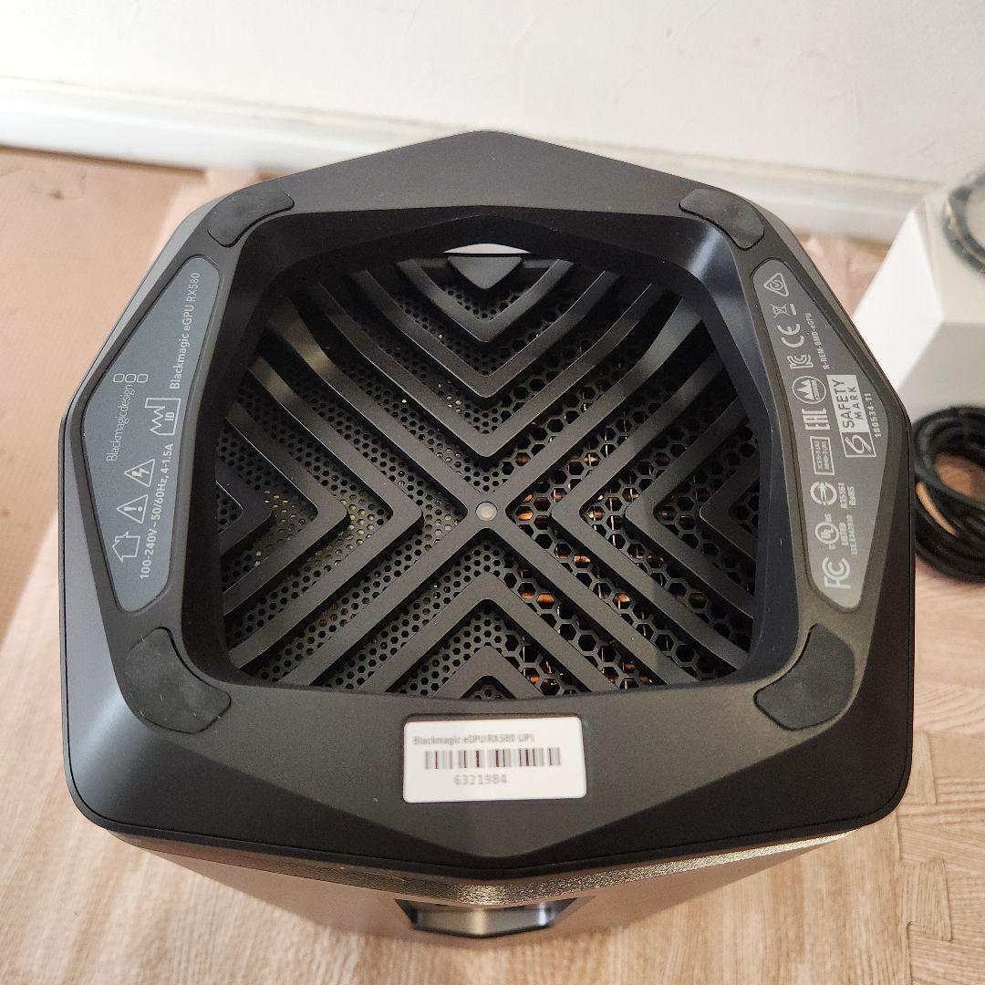 Blackmagic Design eGPU RX580　美品