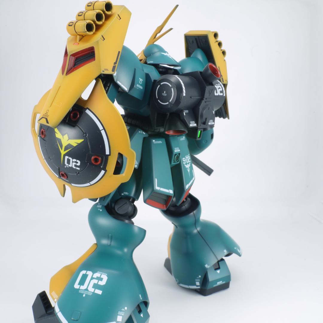 ガンプラ　HG ヤクト・ドーガ（ギュネイ機）　全塗装　完成品