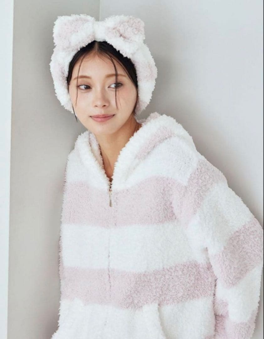 【新品未使用】ジェラピケ ボーダーパーカ&ショートパンツ&ヘアバンド ピンク