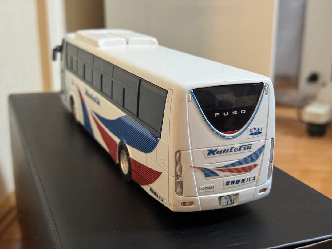 三菱ふそう エアロエース 1/43 (関鉄観光バス)