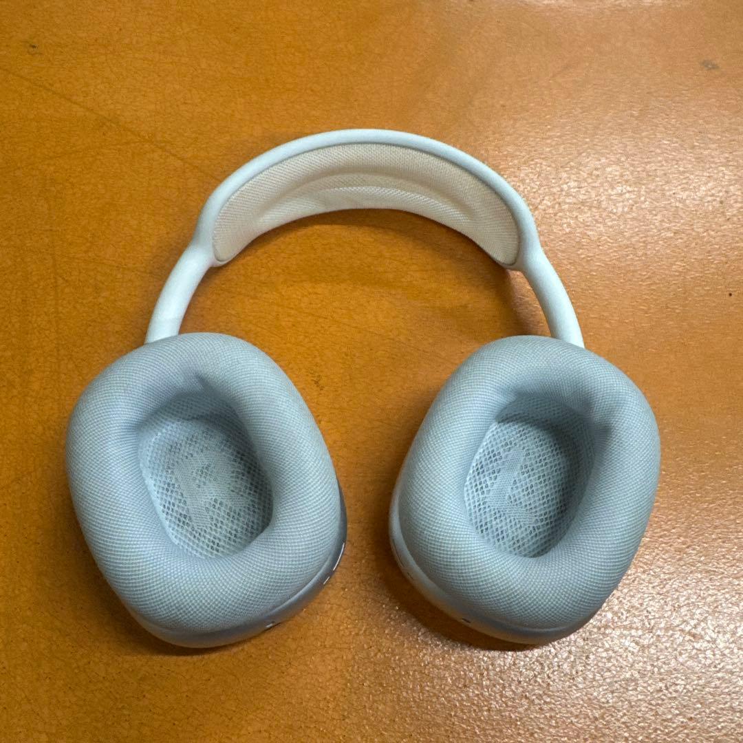 AirPods MAX 第一世代