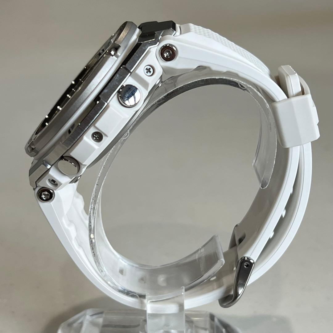 【極美品】G-SHOCK GST-W310　ホワイト　電波ソーラー　腕時計