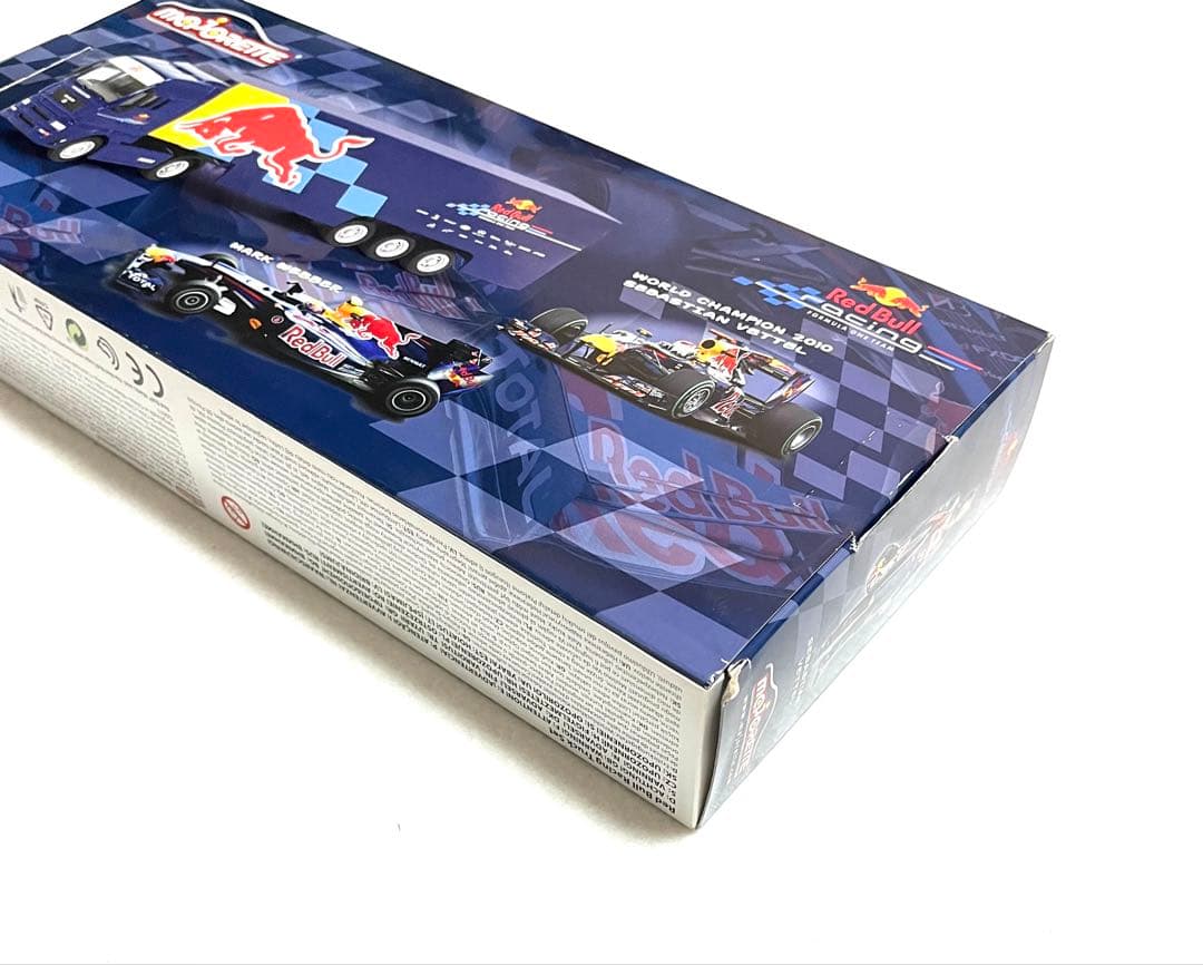 即購入不可 マジョレット1/64 レッドブル レーシング チャンピオンF1マシン