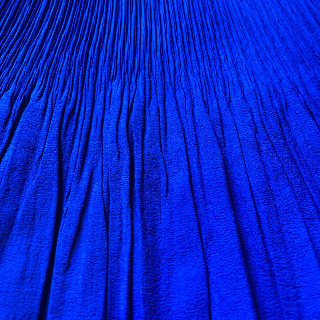 ISSEY MIYAKE プリーツスカート 青　2