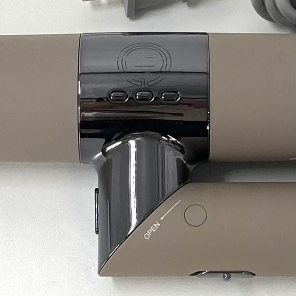 美品　KINUJO キヌジョ　ヘアドライヤー　KH202　モカ色