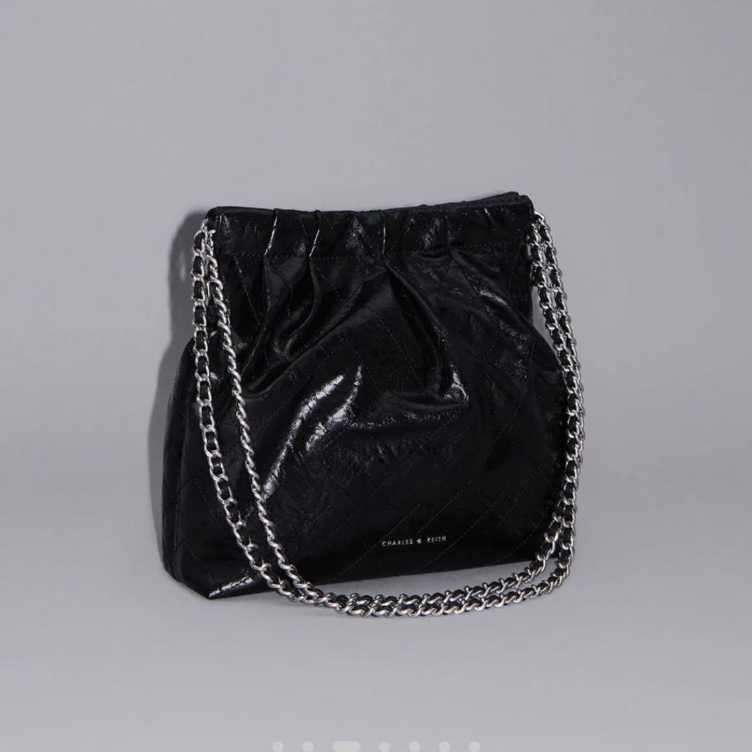 チャールズアンドキース バッグ