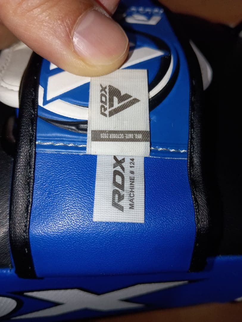 RDX アールディーエックス APR T1U キックミット 黒/青