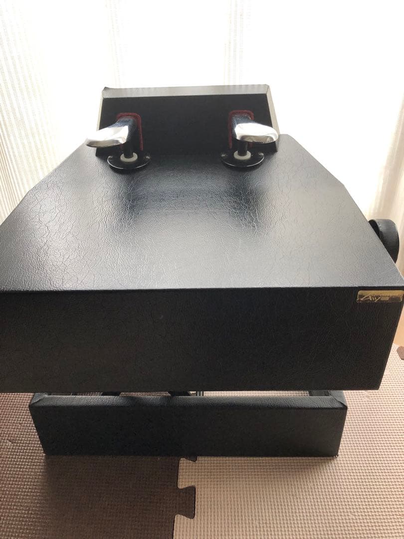 ピアノ　補助ペダル　ムツミＭ60 ケース付き♪