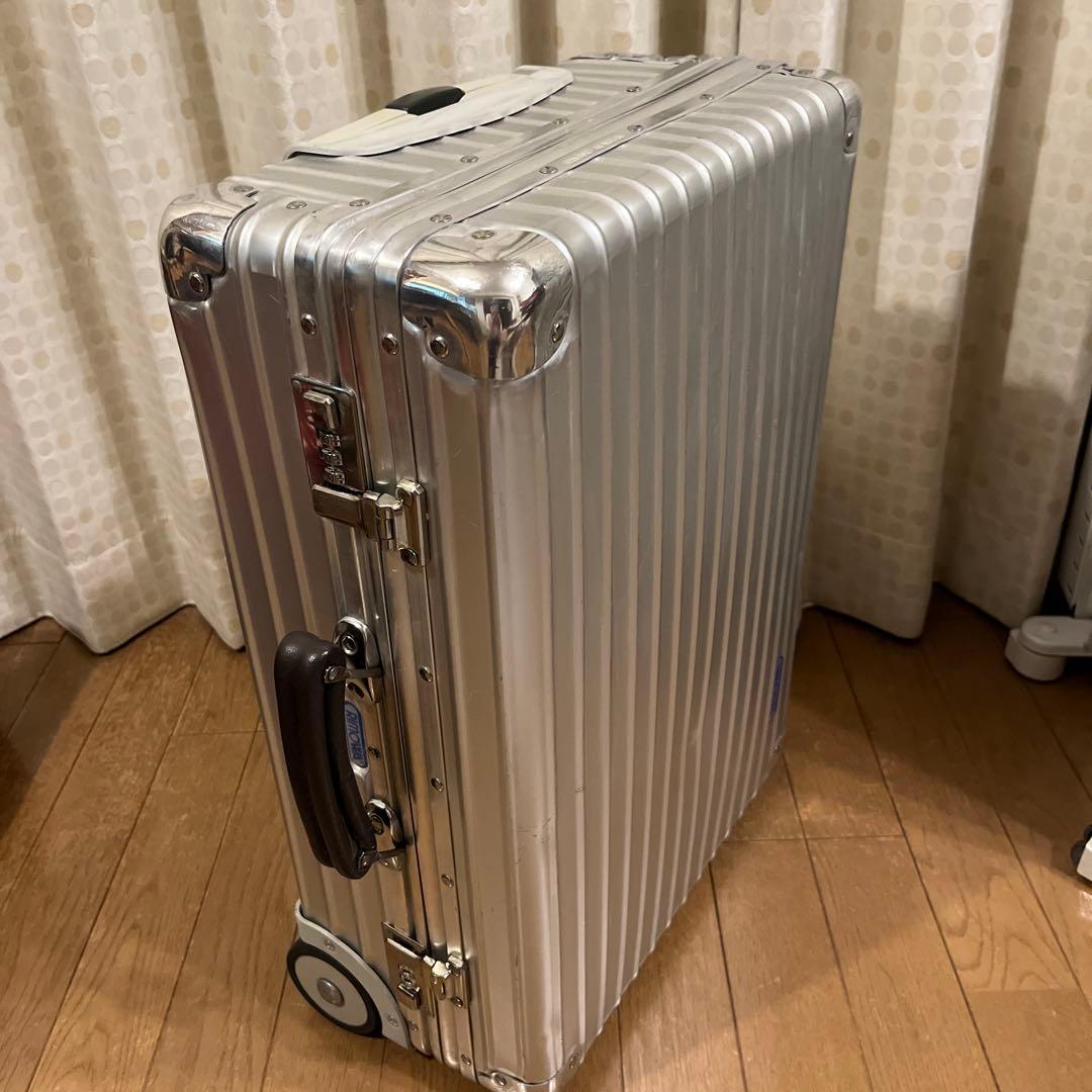 廃盤　RIMOWAクラシックフライト2輪 キャリーケース 33ℓ 機内持ち込み可