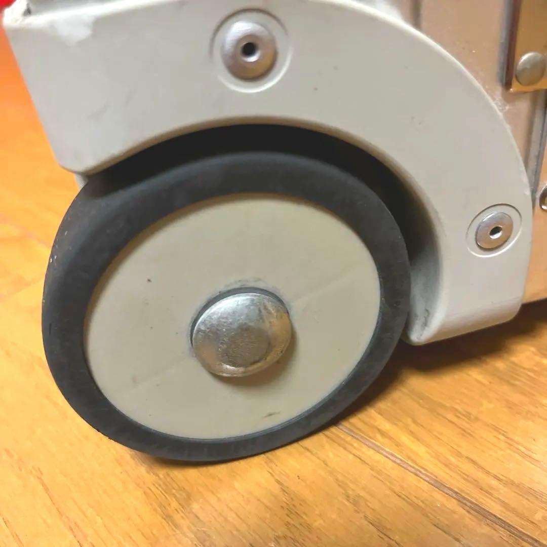 廃盤　RIMOWAクラシックフライト2輪 キャリーケース 33ℓ 機内持ち込み可