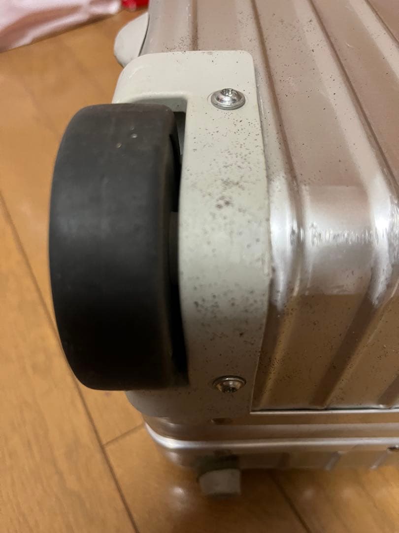 廃盤　RIMOWAクラシックフライト2輪 キャリーケース 33ℓ 機内持ち込み可