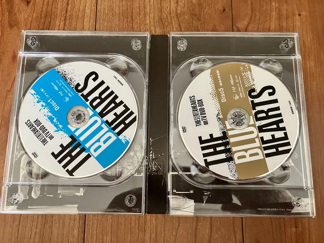 完全初回生産限定盤　THE BLUE HEARTS on TV DVD BOX