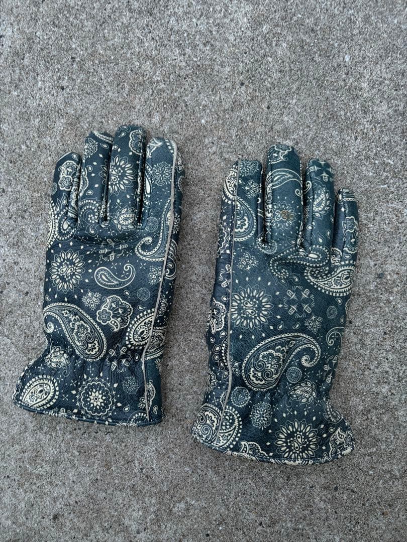 lampgloves ペイズリー柄