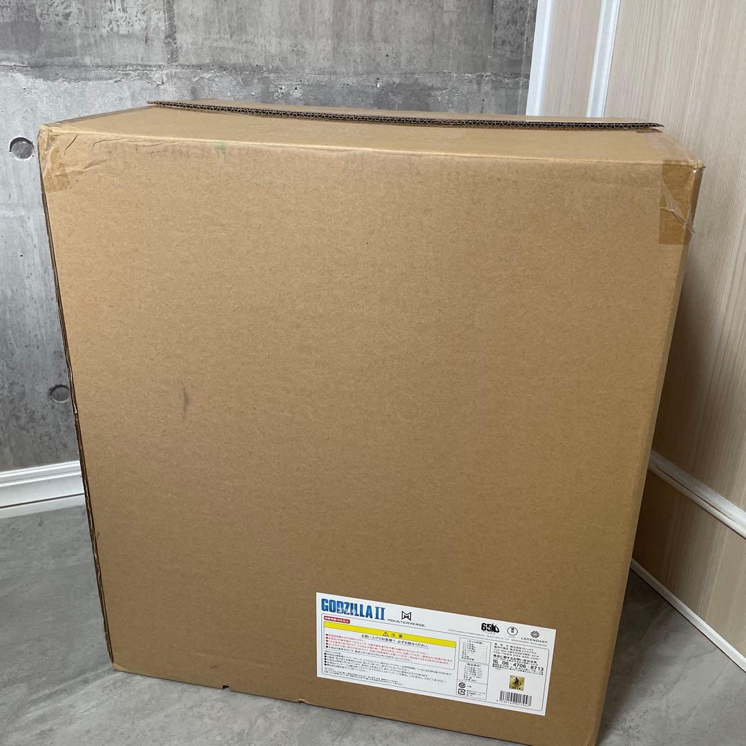 ギガンティックシリーズ　ゴジラ (2019) 限定フィギュア