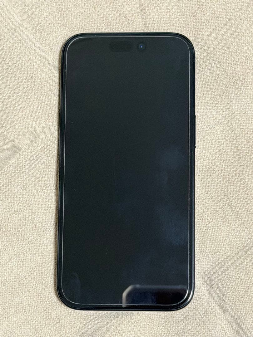 Apple iPhone 15 スペースグレー 本体(コータさんご検討中)