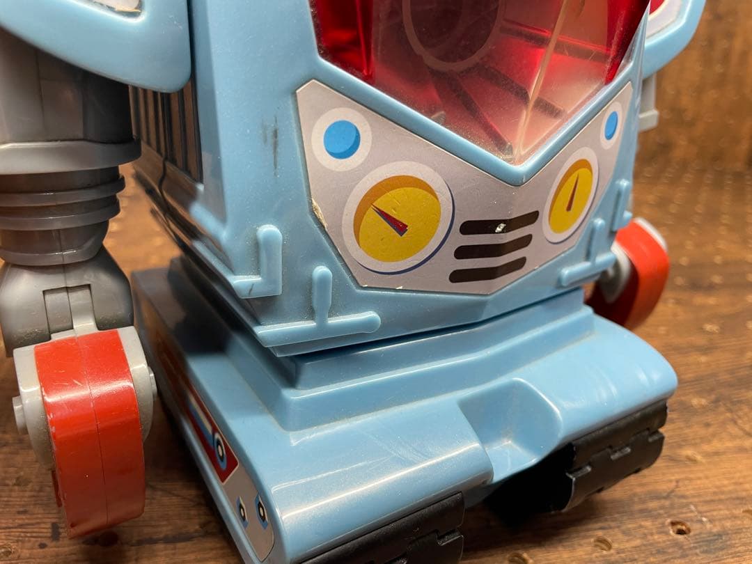 トイストーリー　スパークス　等身大