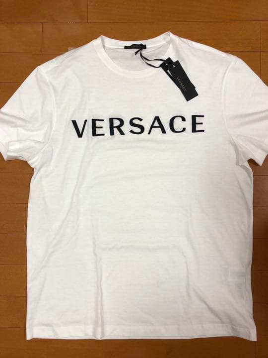 マ*シ様 最終値下げ！VERSACE versace メンズ Tシャツ