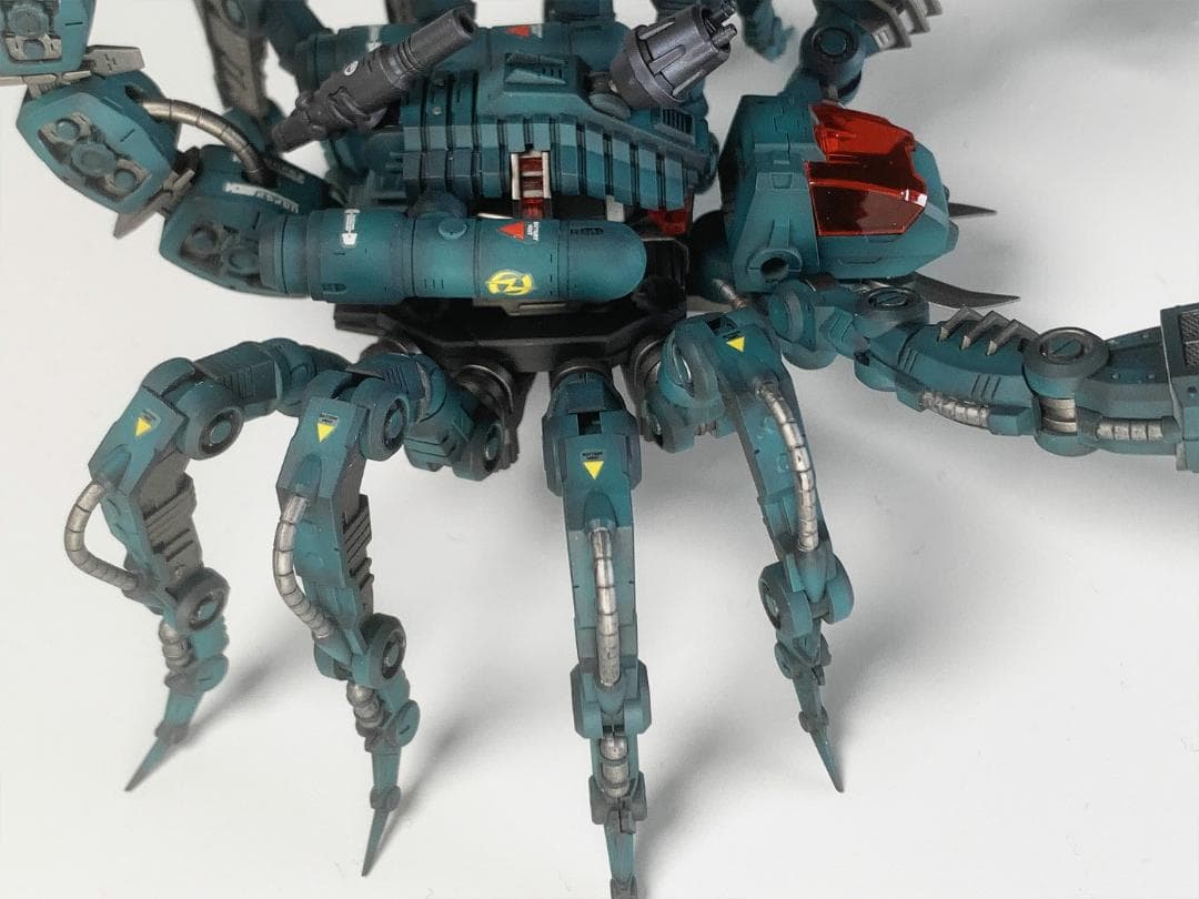 ガイサック 塗装済み完成品 コトブキヤ HMM ゾイド RZ-002 ZOIDS