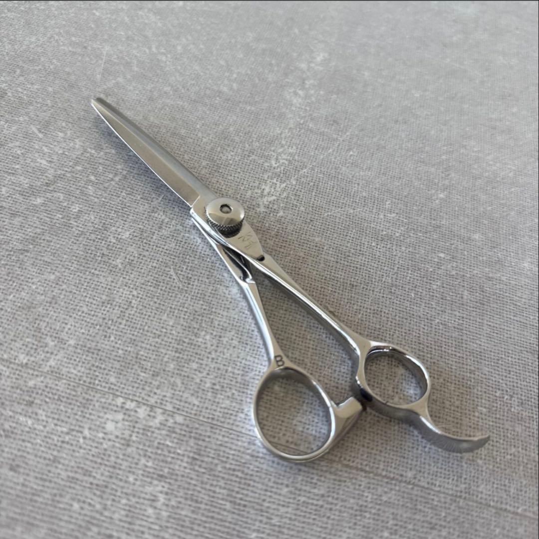 ほとんど未使用☆鋏☆ハサミ☆ナルトシザー☆ハイネッタ☆サークライン・クィーン