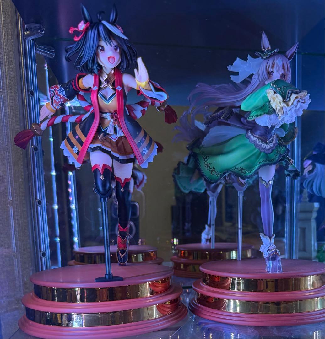 ウマ娘 フィギュア2体 キタサンブラック サトノダイヤモンド