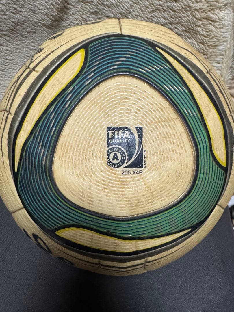 d*e様 adidas Speedcell サッカーボール ジャブラニ　サイン入