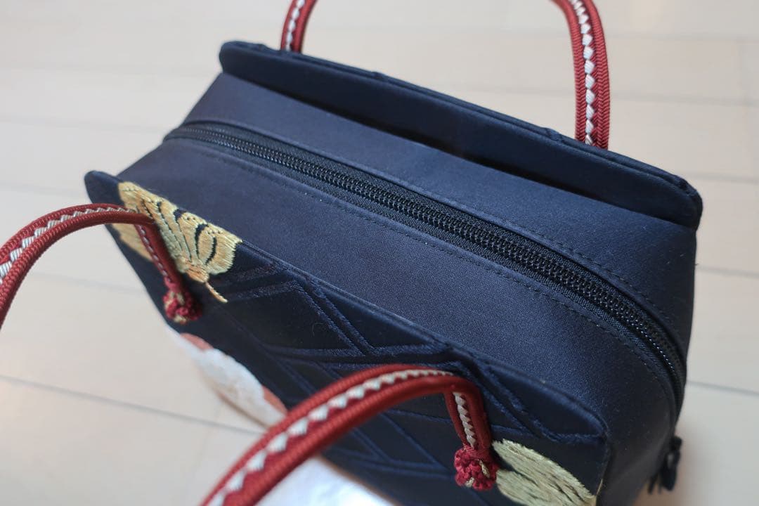 【美品】かづら清老舗　和装バッグ　（井澤屋　ぎをん齋藤　伊と忠）