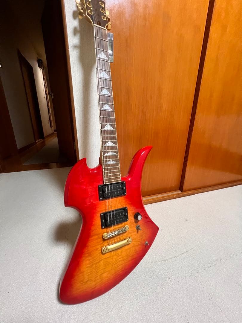 XJAPAN HIDE モデル　モッキンバードFERNANDES burny