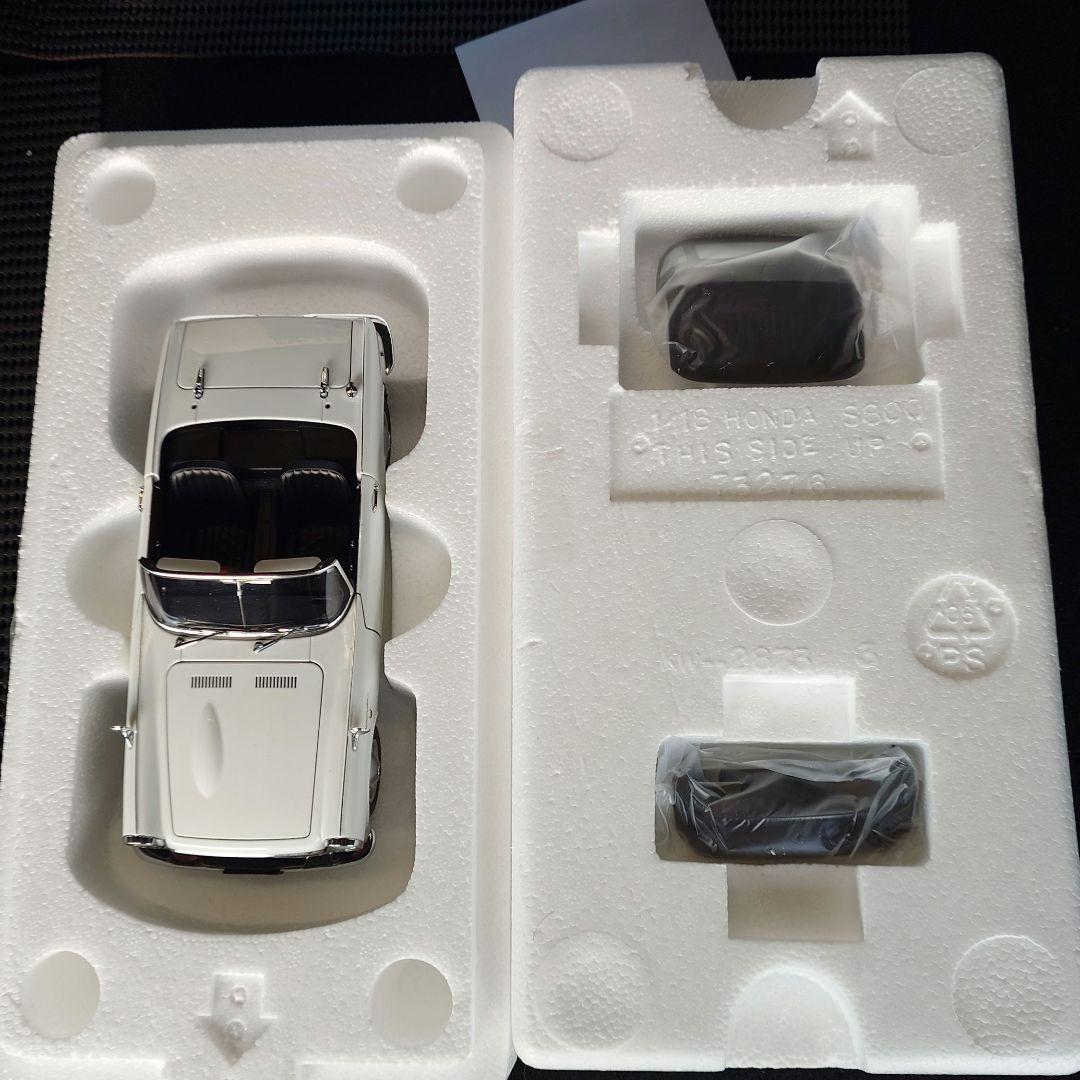 ミニカー AUTOart Honda S800 1/18