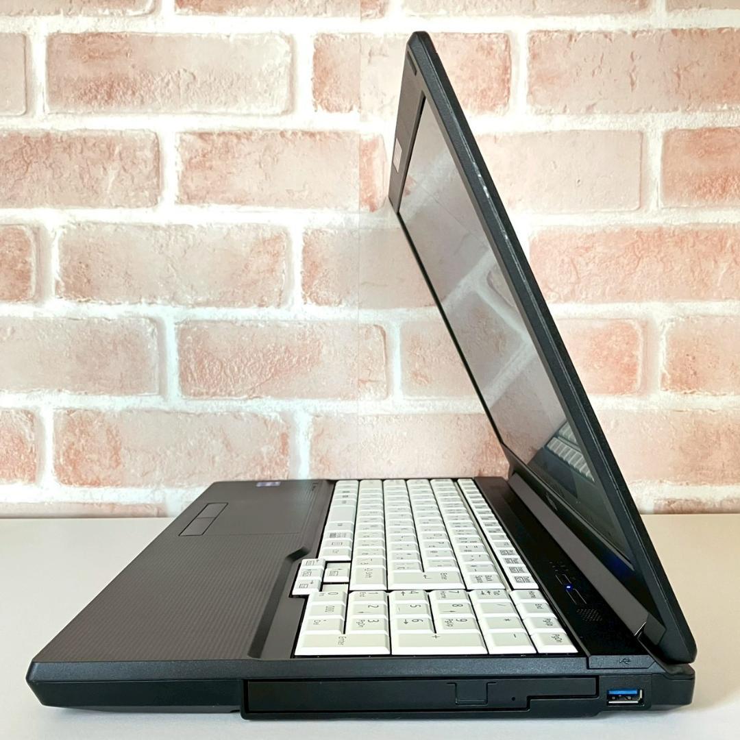 ★新春初売りセール★ 2021年製 第11世代i5 テンキー 富士通 445